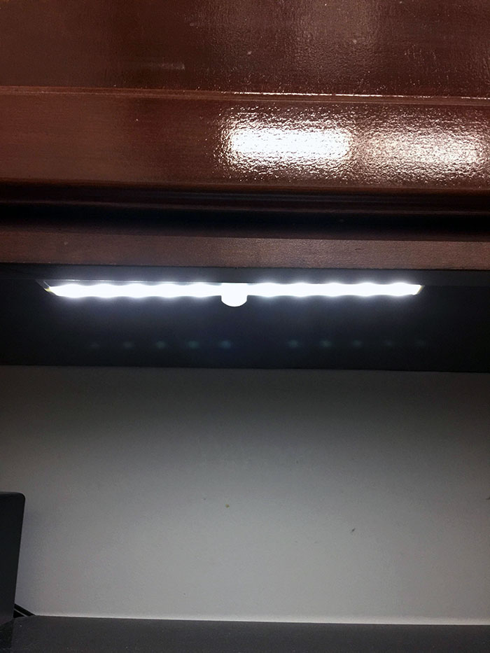 Battery Operated Under Cabinet Led Light 6000k White With Motion