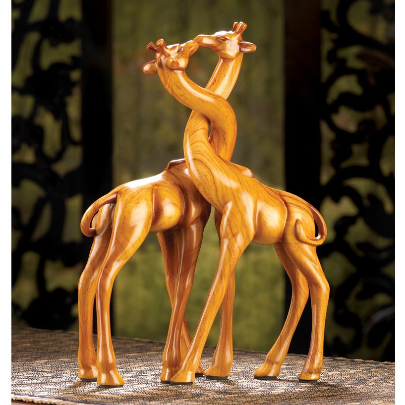 Smooching Giraffes Set