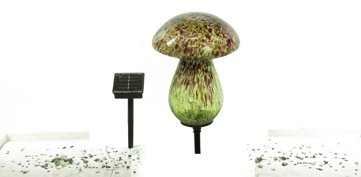Solar Glass Mushroom With 10 LED Lights green/multi
